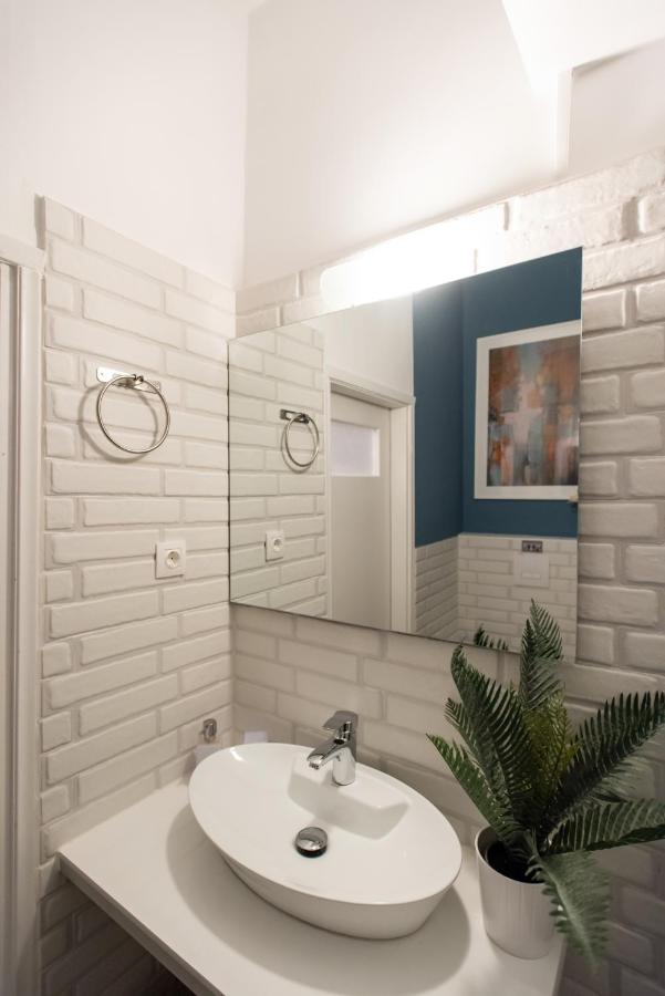Blue Ark Comfort Near Acropolis Афины Экстерьер фото